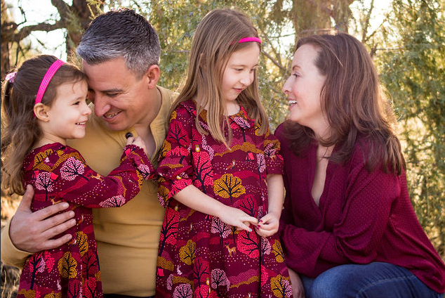 snuggles and giggles in this sweet family session